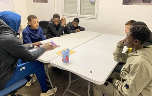 Réunion joueurs U15 et entraineur